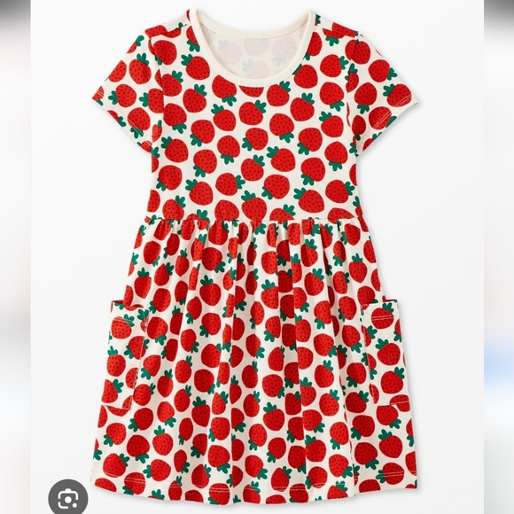 Hanna Andersson Other - Hanna Andersson 3T Strawberry Playground Dress with Pockets